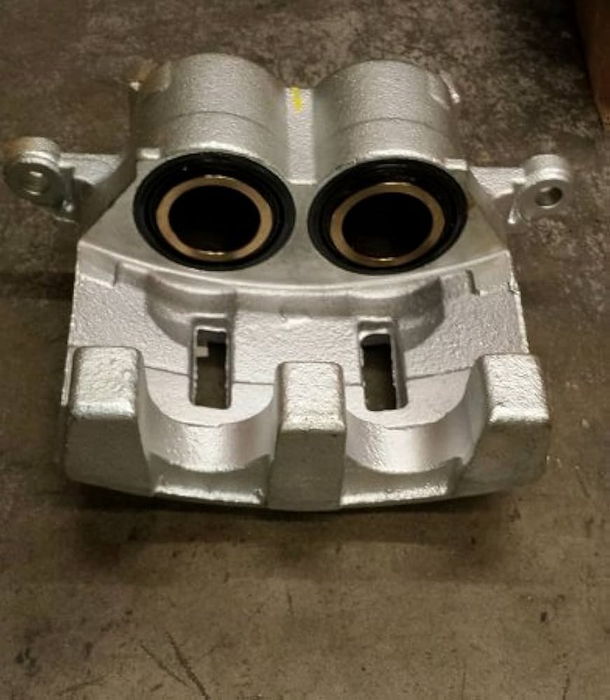 Amazon.com: Isuzu Brake Caliper (Front)(R/H) for 2020-2022